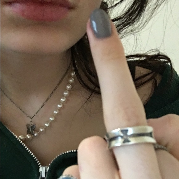 Silver cross ring - Picture 2 of 2